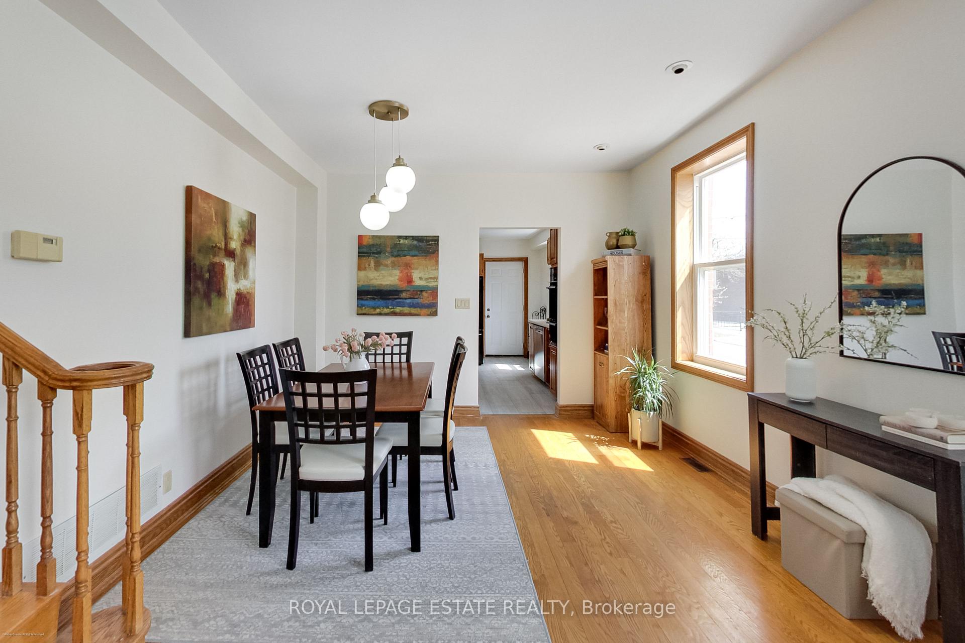 Photo 9 of 1 King Edward Avenue, Toronto, Woodbine-Lumsden — HOMEH