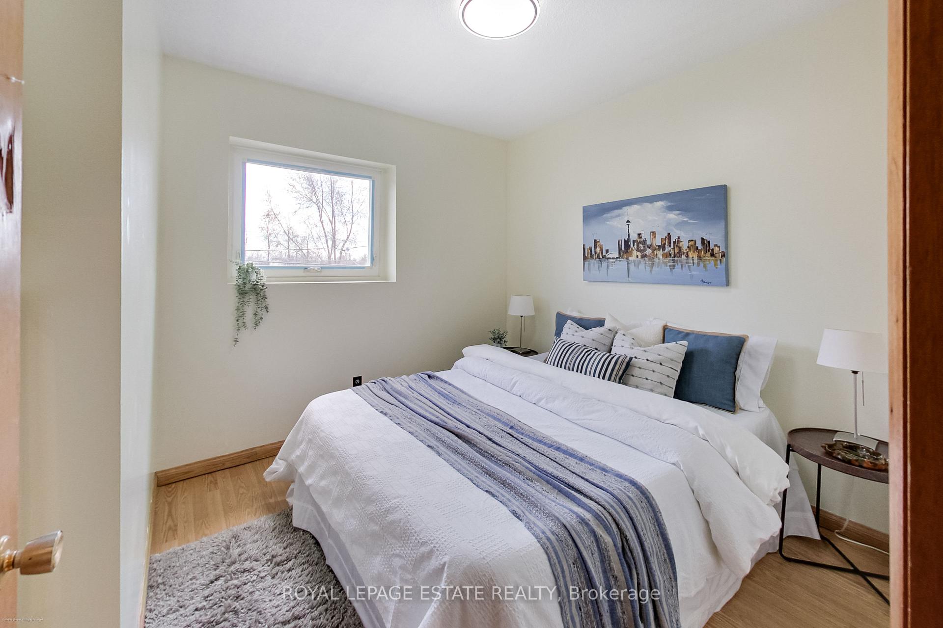 Photo 21 of 1 King Edward Avenue, Toronto, Woodbine-Lumsden — HOMEH