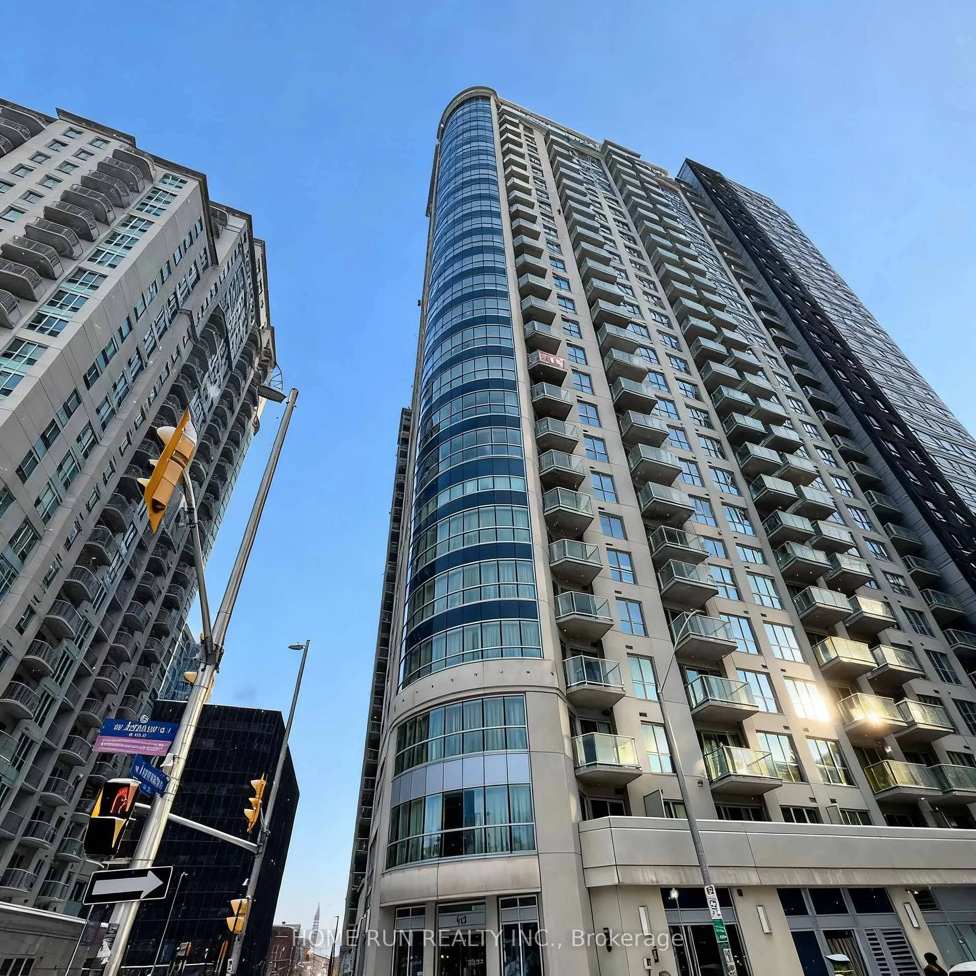 Front of Unit 1506, 195 Besserer Street