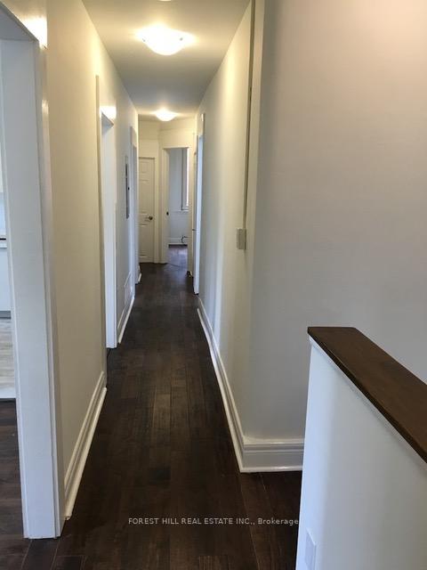 Photo 4 of Unit Unit 1, 542 Spadina Crescent, Toronto, The Annex — HOMEH