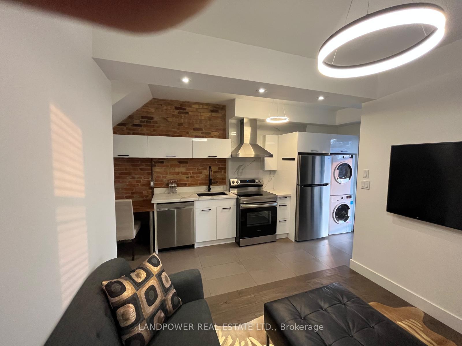 Photo 8 of Unit Main, 236 Grace Street, Toronto, Palmerston-Little Italy — HOMEH