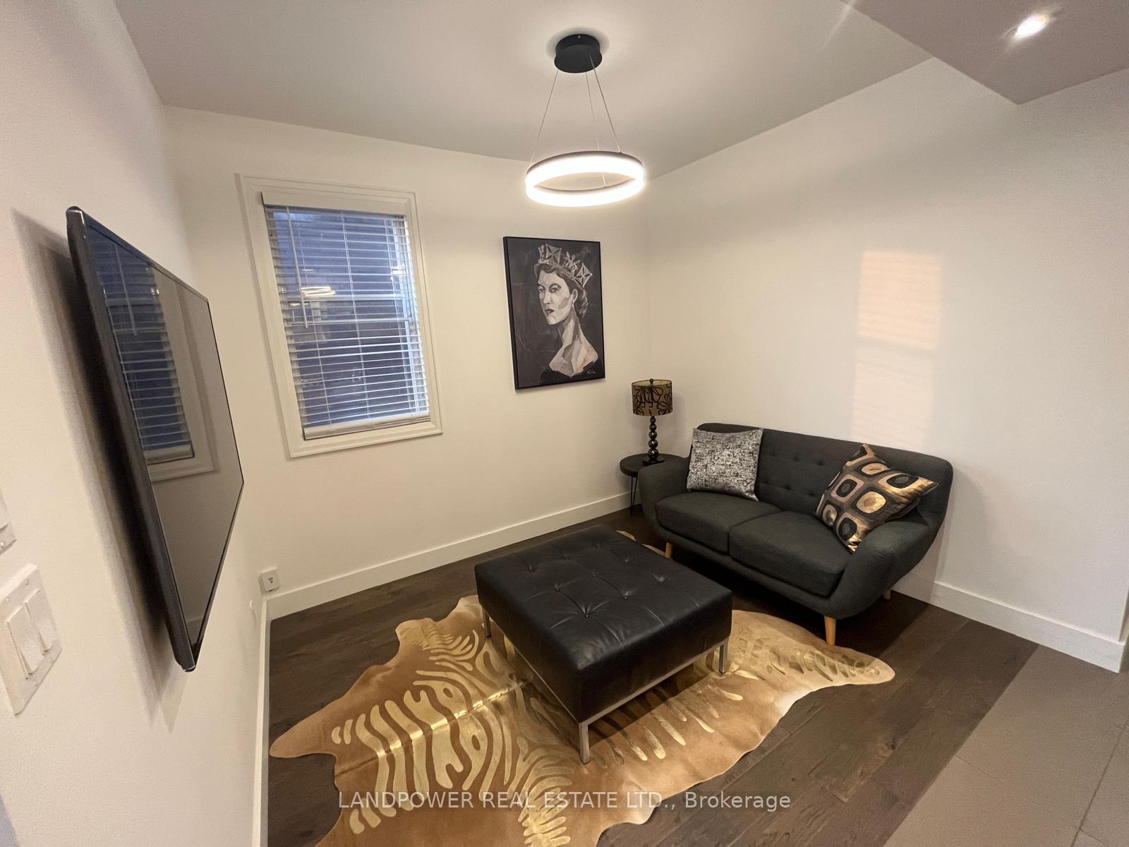 Photo 16 of Unit Main, 236 Grace Street, Toronto, Palmerston-Little Italy — HOMEH