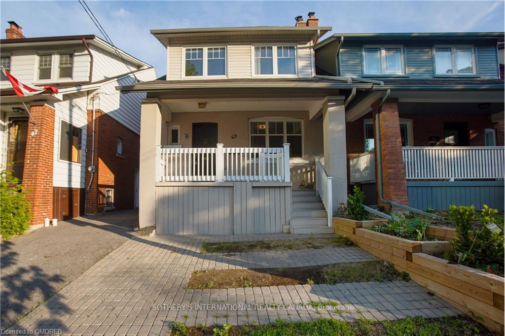 Front of 49 Hillsdale Avenue W