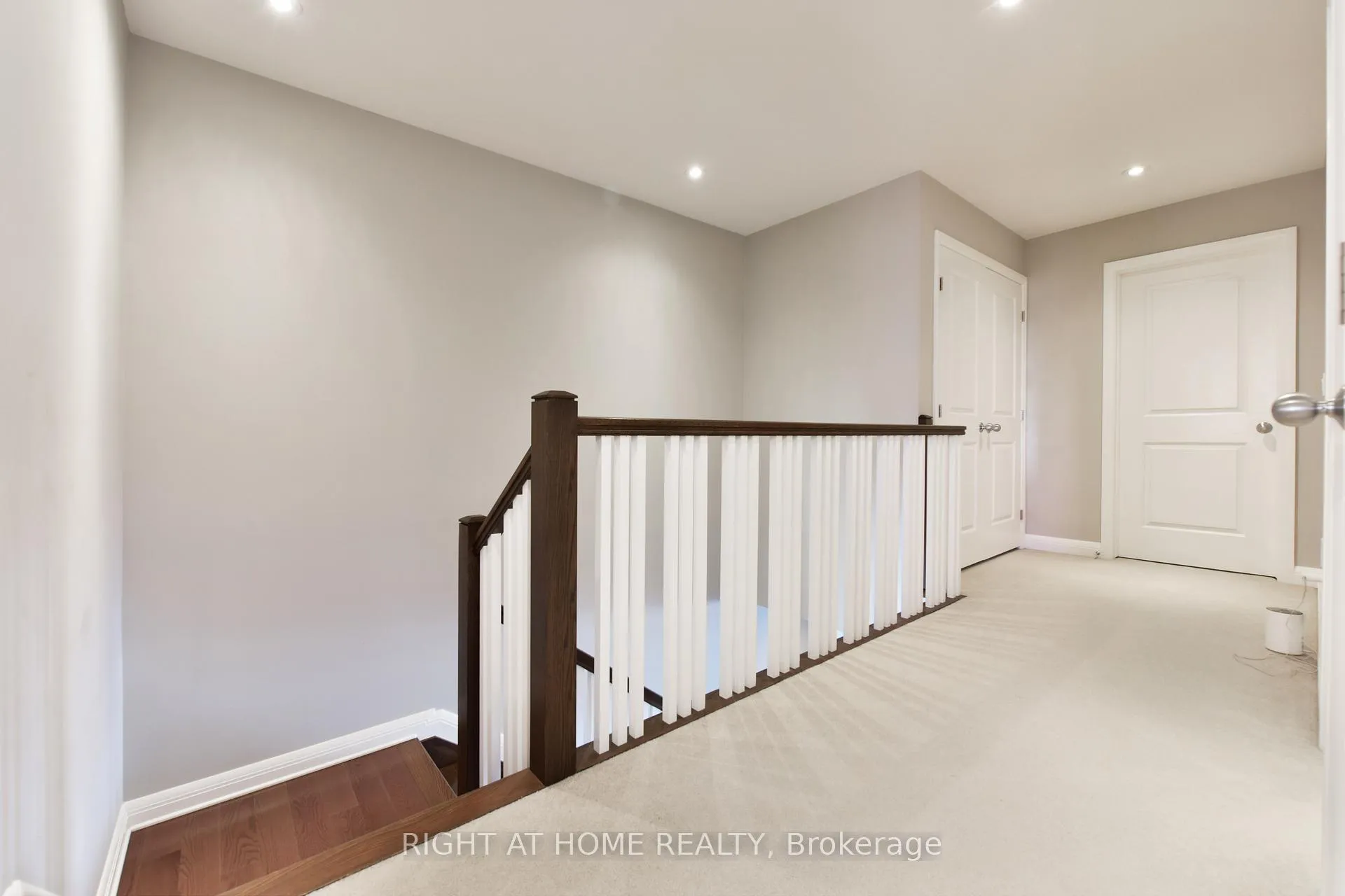 Photo 11 of 77 Arkose Street, Ottawa, Kanata - Kanata Lakes/Heritage Hills — HOMEH