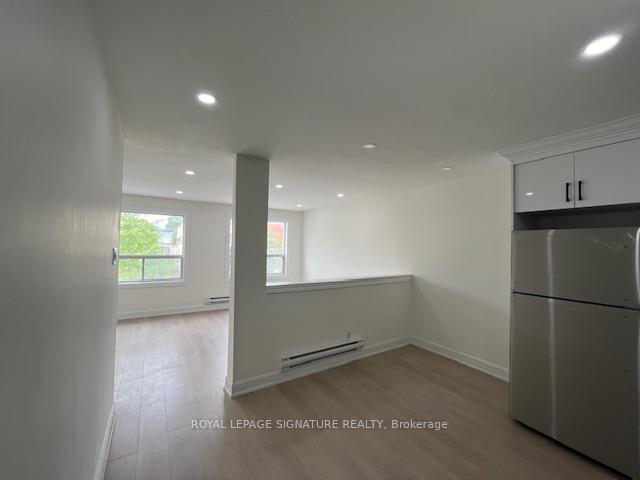 Photo 5 of Unit Unit A, 1071 Danforth Avenue, Toronto, Danforth — HOMEH