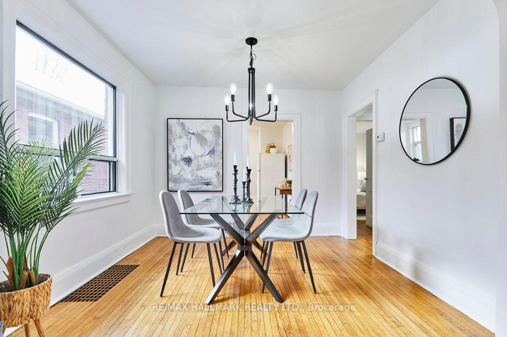 Photo 7 of 46 Epsom Avenue, Toronto, Woodbine-Lumsden — HOMEH