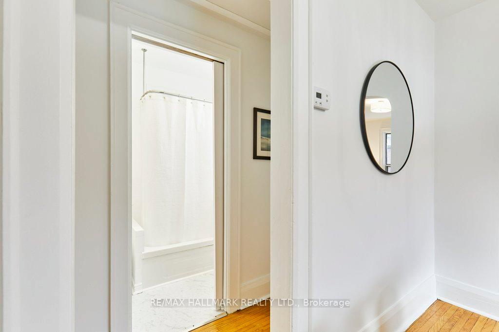 Photo 14 of 46 Epsom Avenue, Toronto, Woodbine-Lumsden — HOMEH