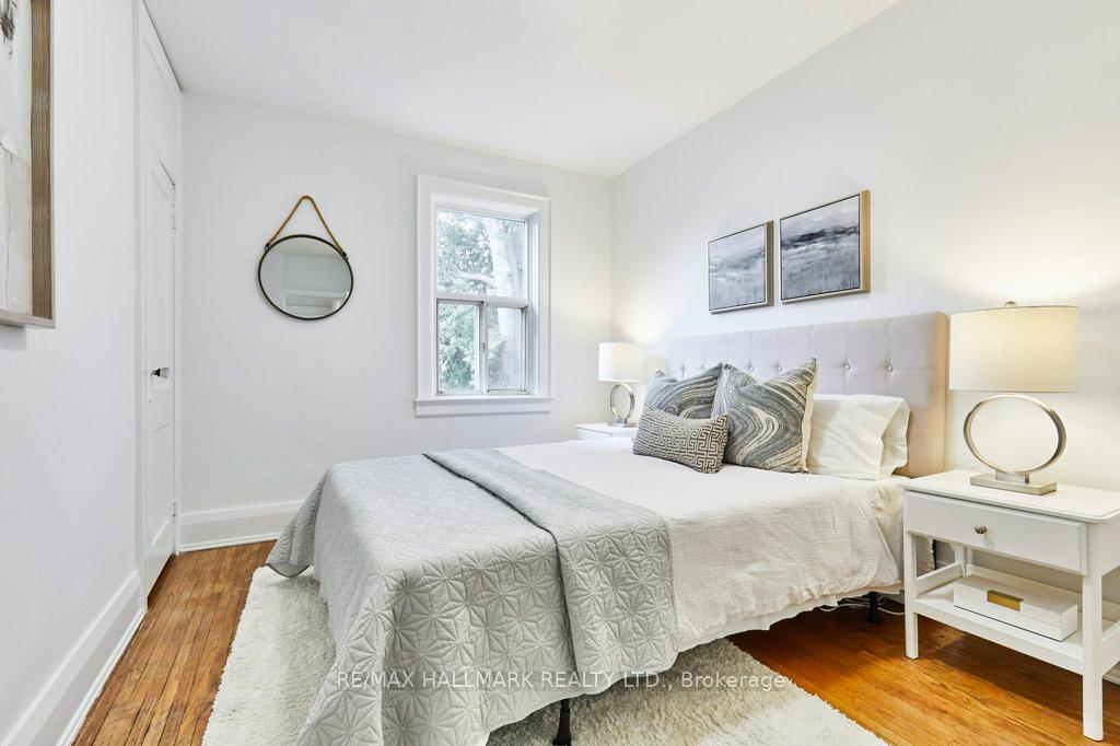 Photo 16 of 46 Epsom Avenue, Toronto, Woodbine-Lumsden — HOMEH