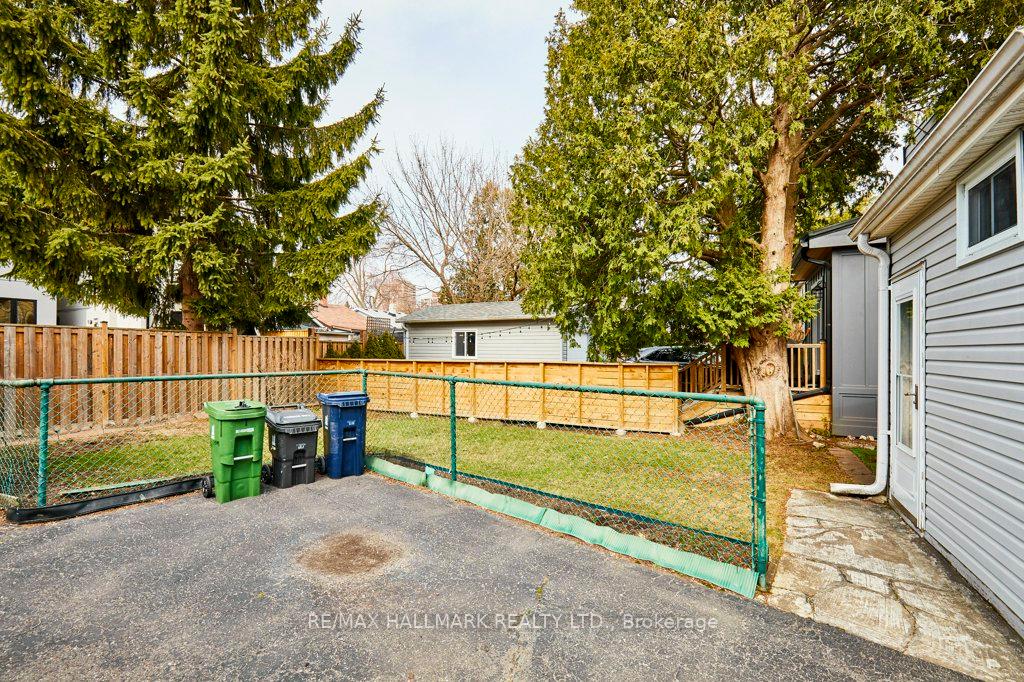 Photo 30 of 46 Epsom Avenue, Toronto, Woodbine-Lumsden — HOMEH