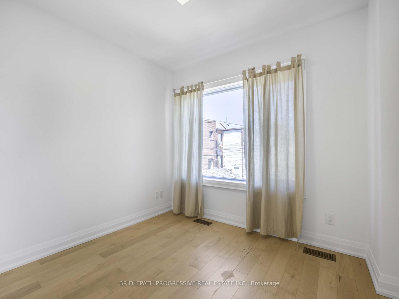 Photo 15 of 1193 Ossington Avenue, Toronto, Wychwood — HOMEH