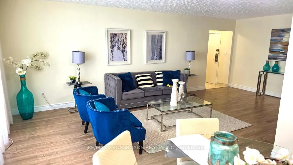 Photo 7 of Unit 2311, 5 Massey Square, Toronto, Crescent Town — HOMEH