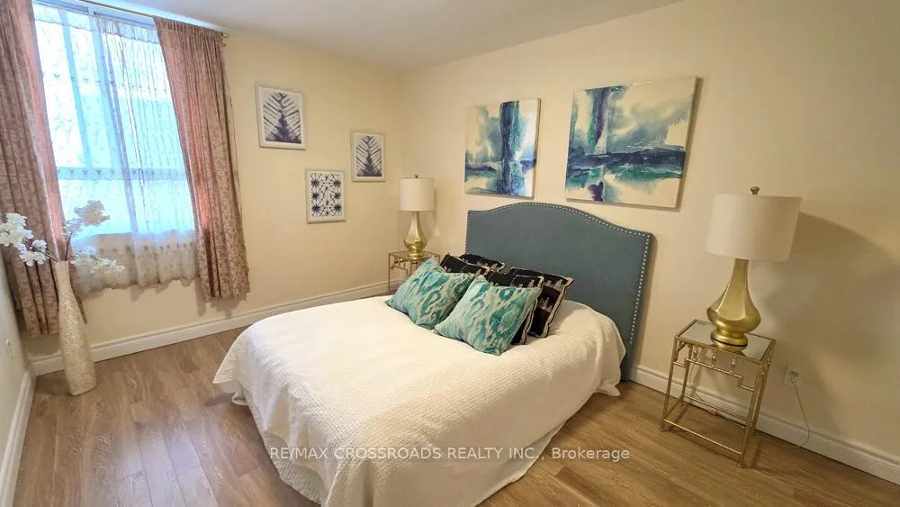 Photo 18 of Unit 2311, 5 Massey Square, Toronto, Crescent Town — HOMEH