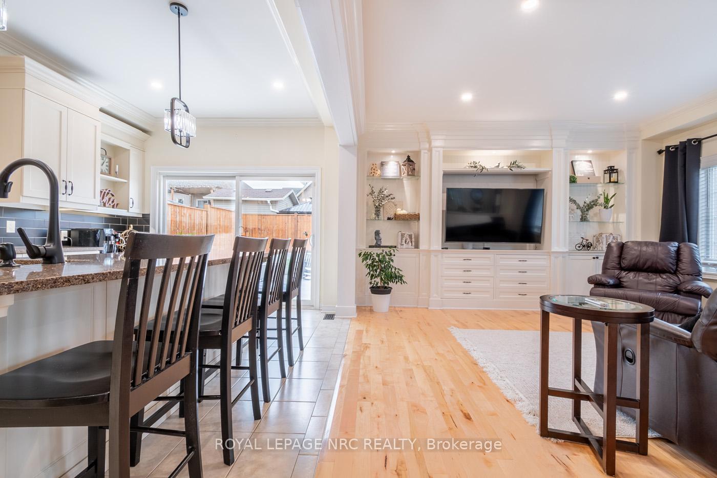 Photo 9 of 168 Tuliptree Road, Thorold, Confederation Heights — HOMEH