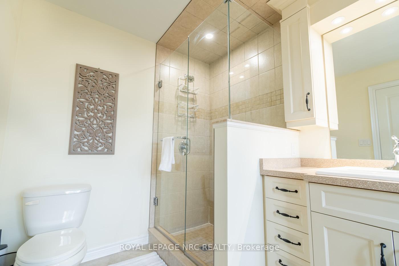 Photo 20 of 168 Tuliptree Road, Thorold, Confederation Heights — HOMEH