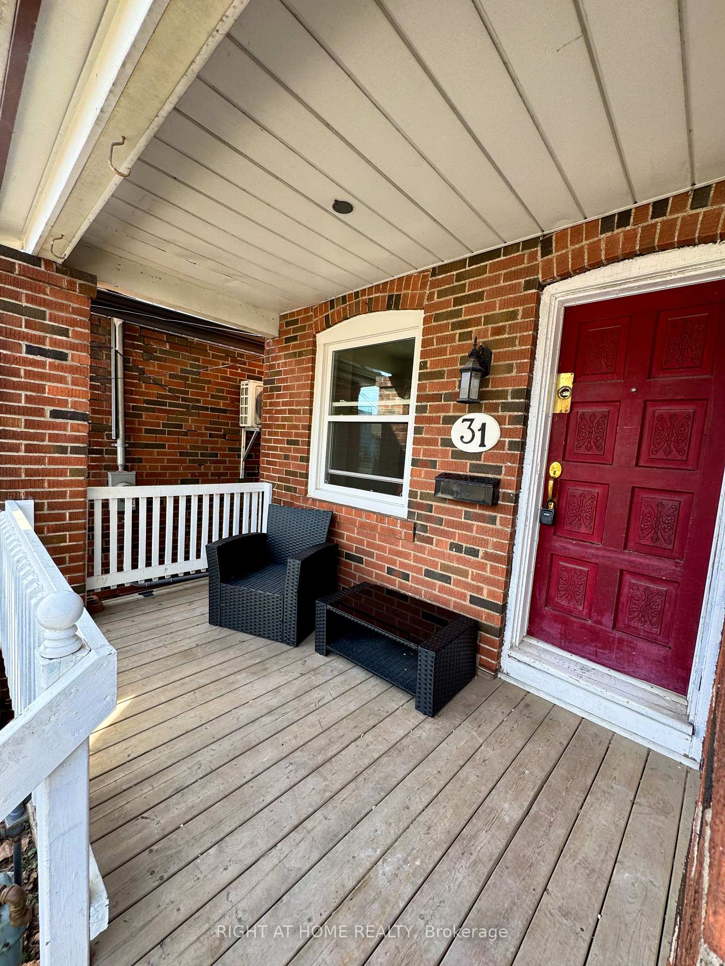 Photo 2 of 31 Secord Avenue, Toronto, Crescent Town — HOMEH
