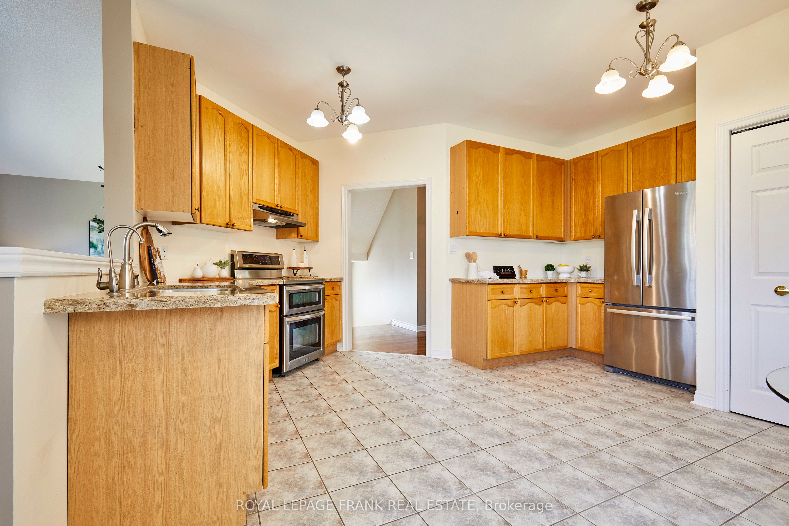 Photo 57 of 65 Waterbury Crescent, Scugog, Port Perry — HOMEH