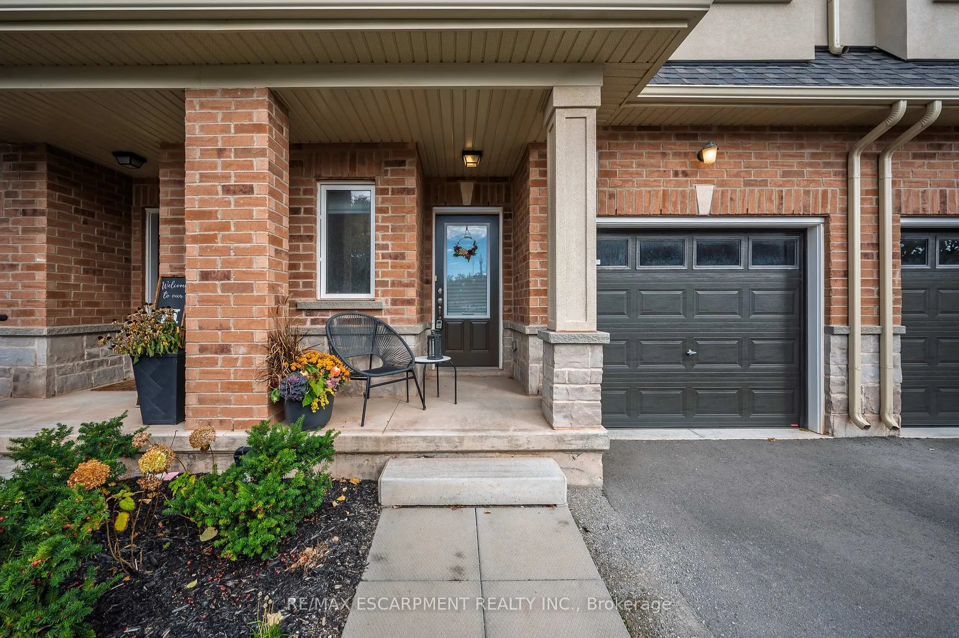 Photo 2 of 17 Arietta Lane, Hamilton, Winona — HOMEH