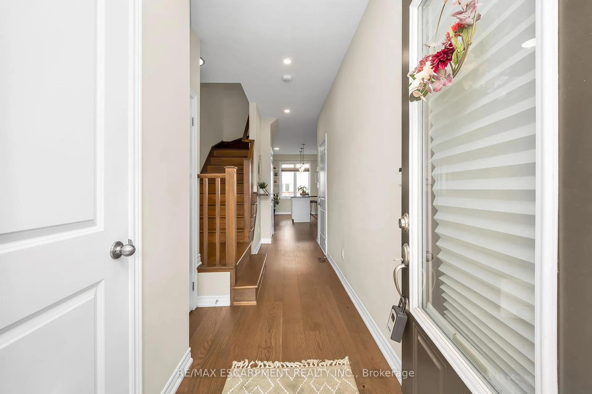 Photo 4 of 17 Arietta Lane, Hamilton, Winona — HOMEH