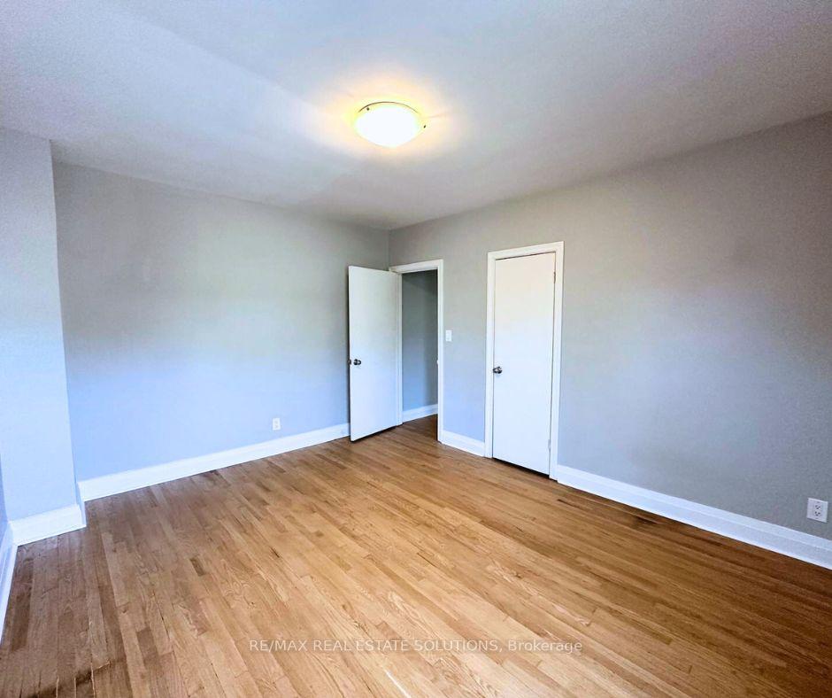 Photo 20 of Unit 4, 5 Warwick Avenue, Toronto, Humewood-Cedarvale — HOMEH