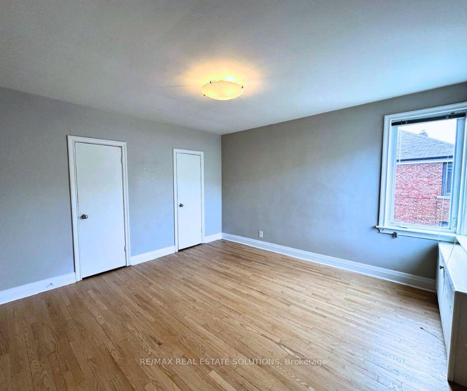 Photo 28 of Unit 4, 5 Warwick Avenue, Toronto, Humewood-Cedarvale — HOMEH