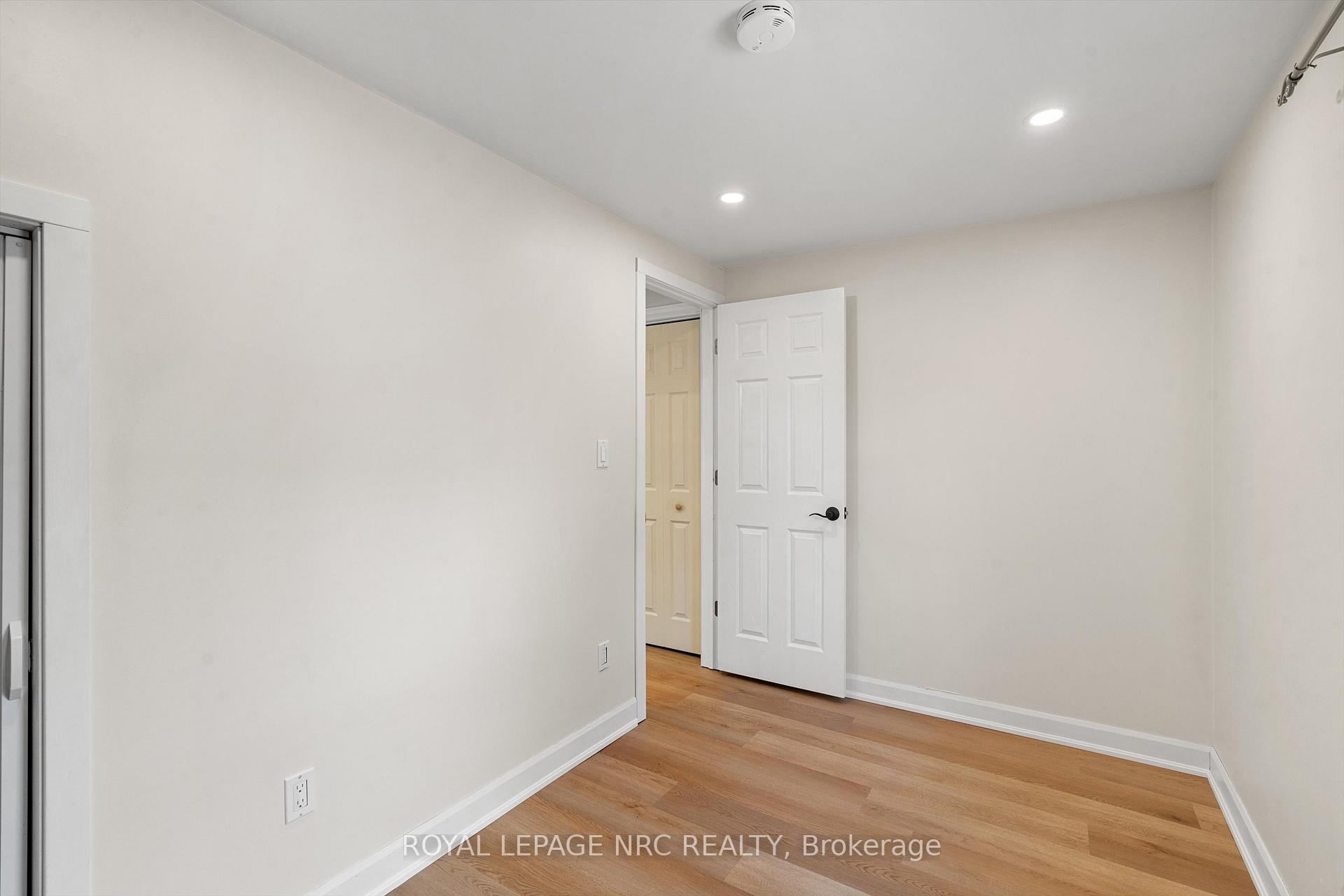 Photo 14 of Unit Upper Unit, 18 South Main Street, Thorold, Port Robinson — HOMEH