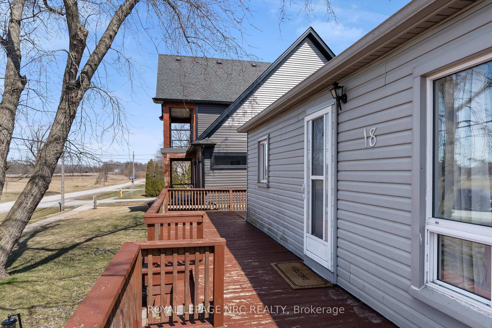 Photo 19 of Unit Upper Unit, 18 South Main Street, Thorold, Port Robinson — HOMEH