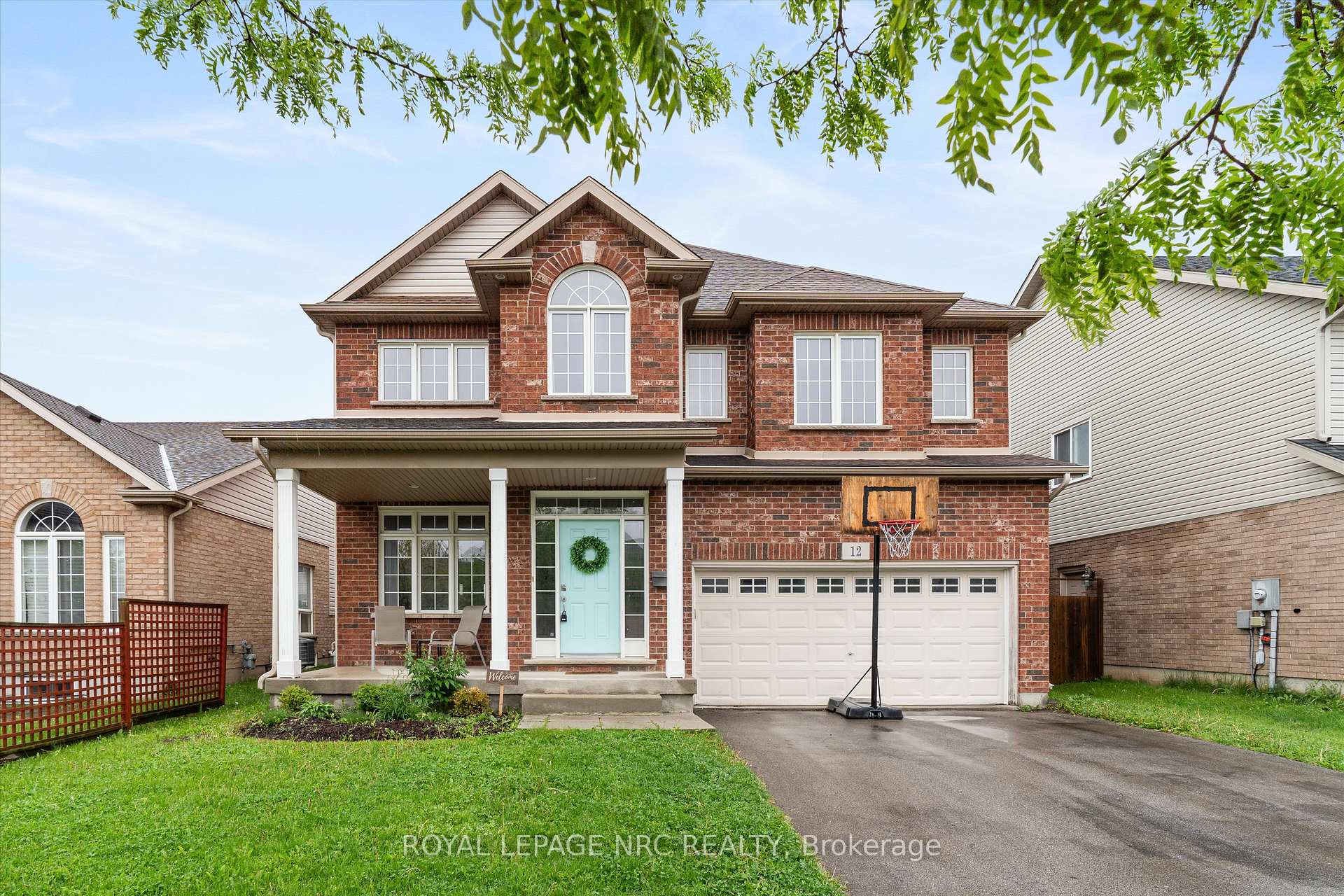 Photo 1 of 12 Silver Maple Road, Thorold, Confederation Heights — HOMEH