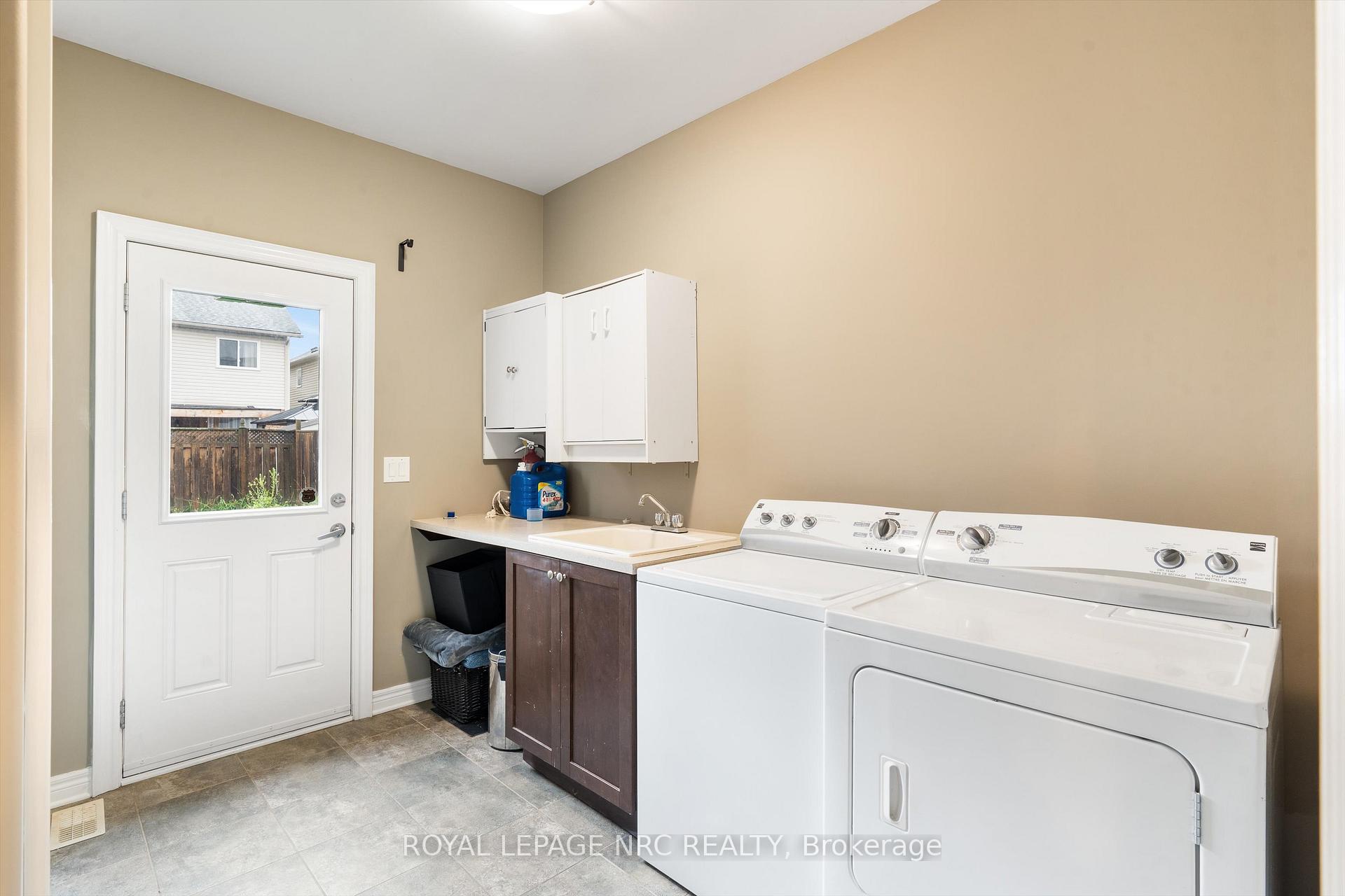Photo 12 of 12 Silver Maple Road, Thorold, Confederation Heights — HOMEH