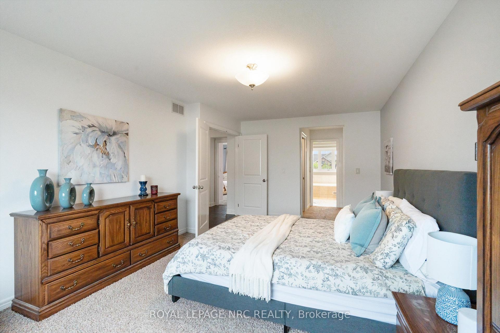 Photo 18 of 12 Silver Maple Road, Thorold, Confederation Heights — HOMEH
