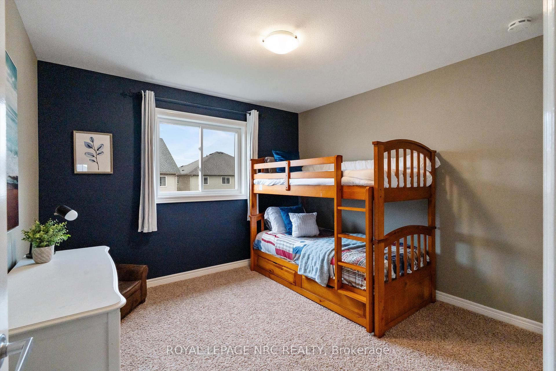 Photo 25 of 12 Silver Maple Road, Thorold, Confederation Heights — HOMEH