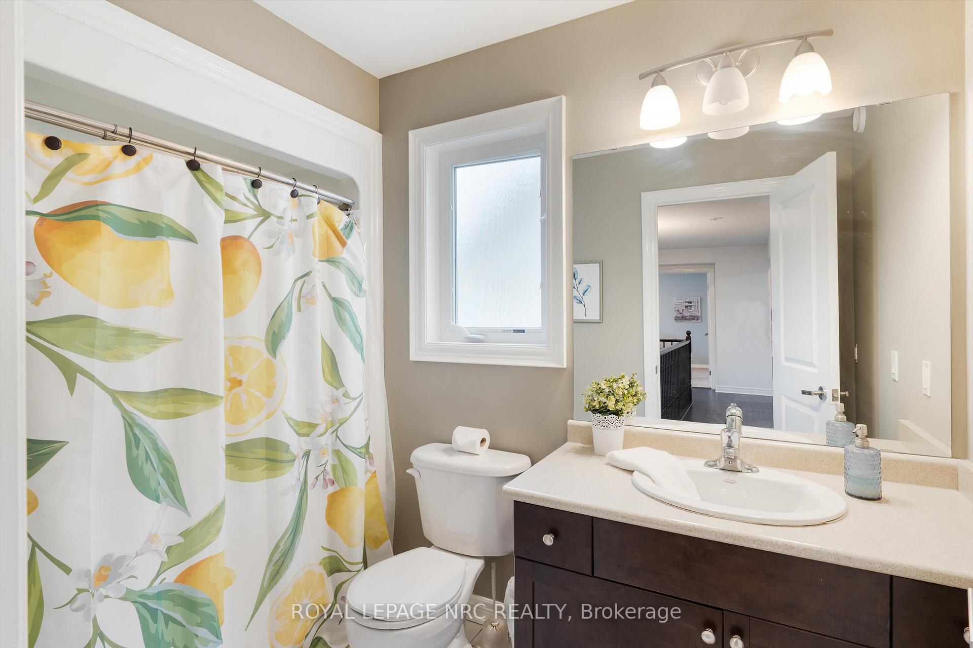 Photo 28 of 12 Silver Maple Road, Thorold, Confederation Heights — HOMEH