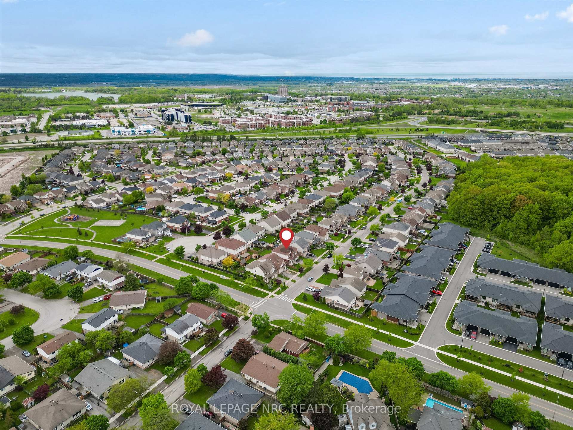 Photo 36 of 12 Silver Maple Road, Thorold, Confederation Heights — HOMEH