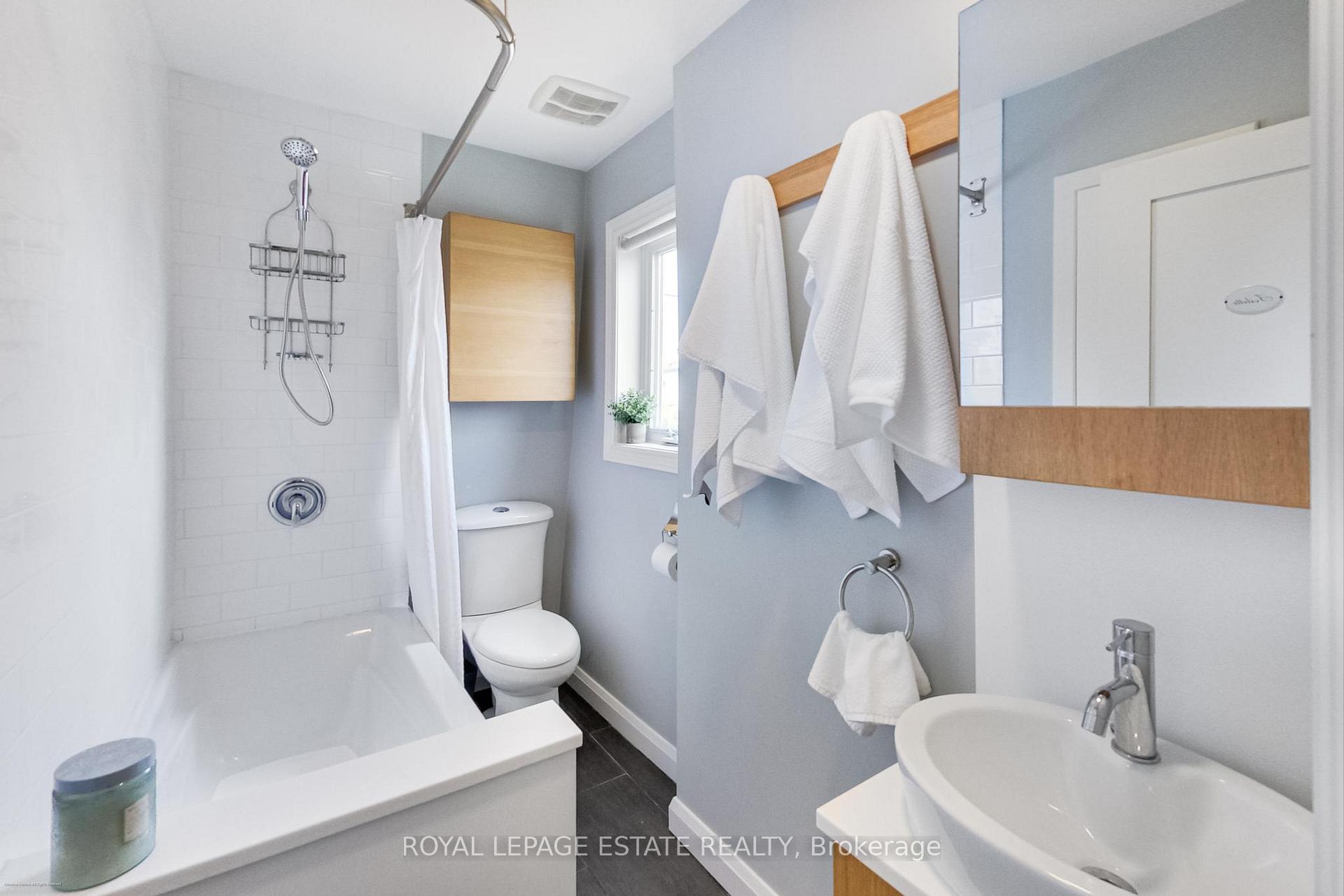 Photo 18 of 227 Woodmount Avenue, Toronto, Danforth Village-East York — HOMEH