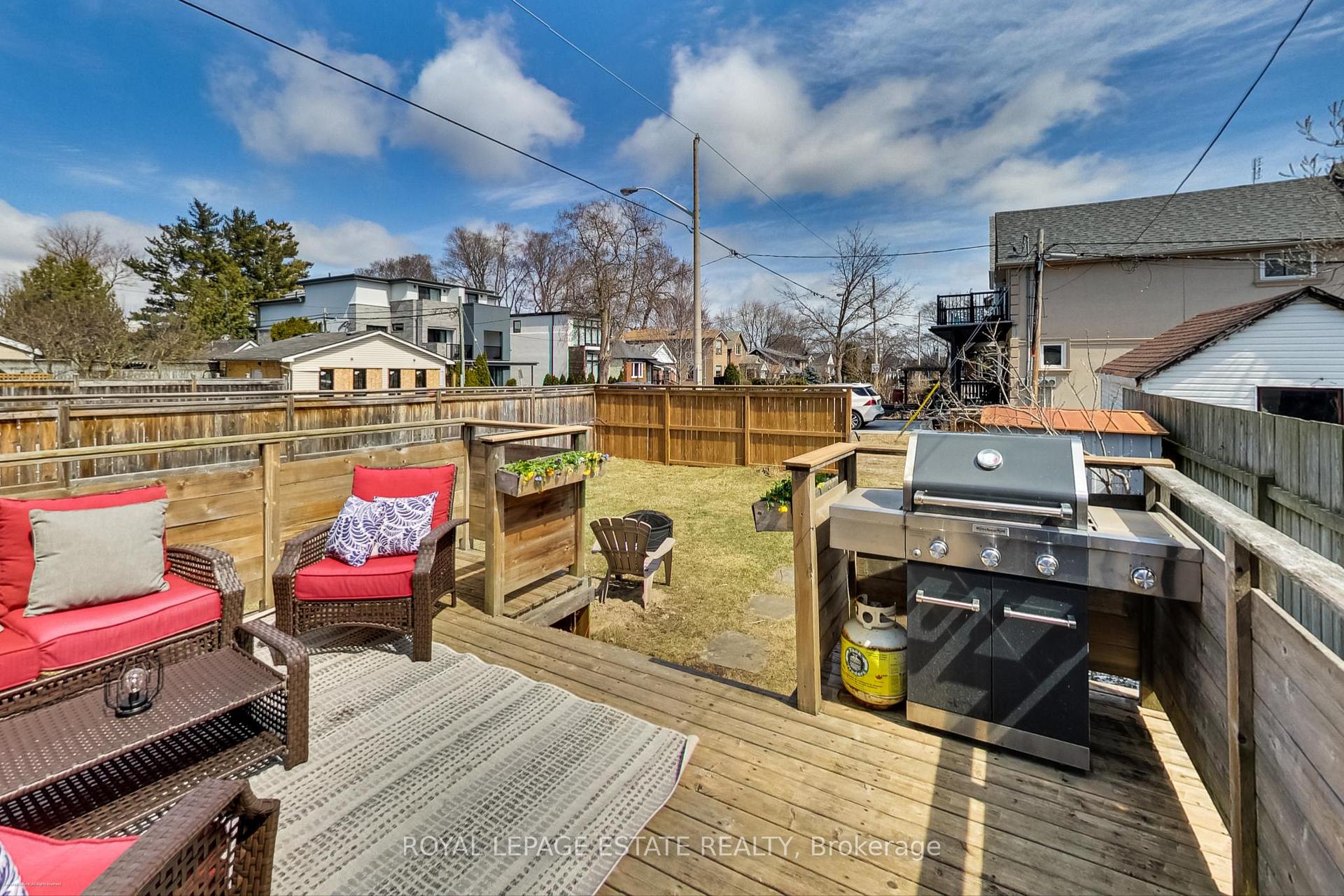 Photo 27 of 227 Woodmount Avenue, Toronto, Danforth Village-East York — HOMEH
