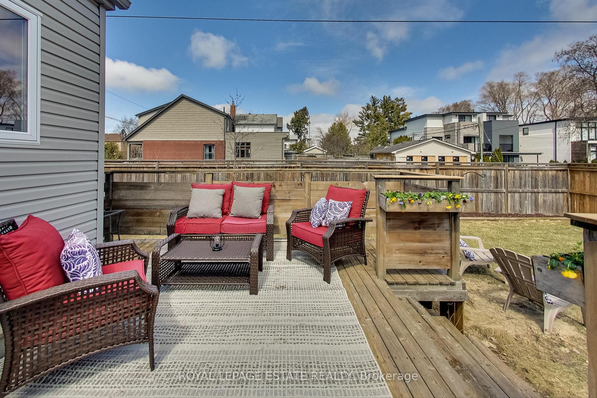 Photo 28 of 227 Woodmount Avenue, Toronto, Danforth Village-East York — HOMEH