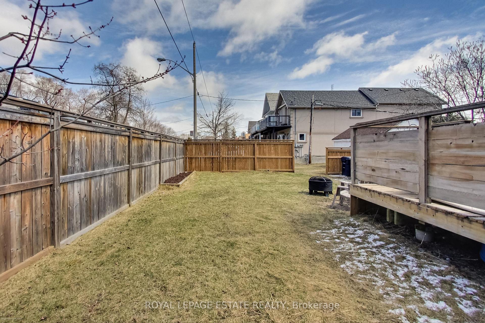 Photo 31 of 227 Woodmount Avenue, Toronto, Danforth Village-East York — HOMEH