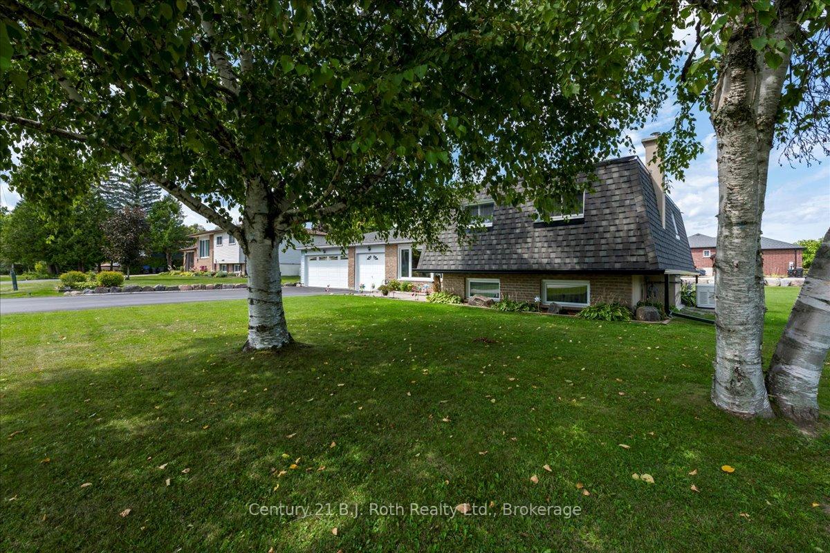 Photo 3 of 14 Meadows Lane, Tiny, Perkinsfield — HOMEH