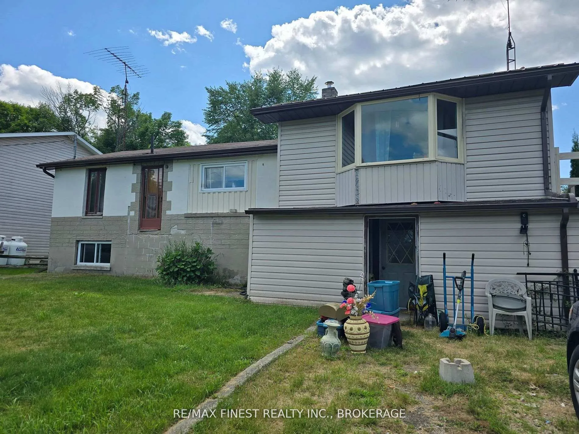 Photo 11 of 10555 Road 38, Frontenac, Frontenac Centre — HOMEH