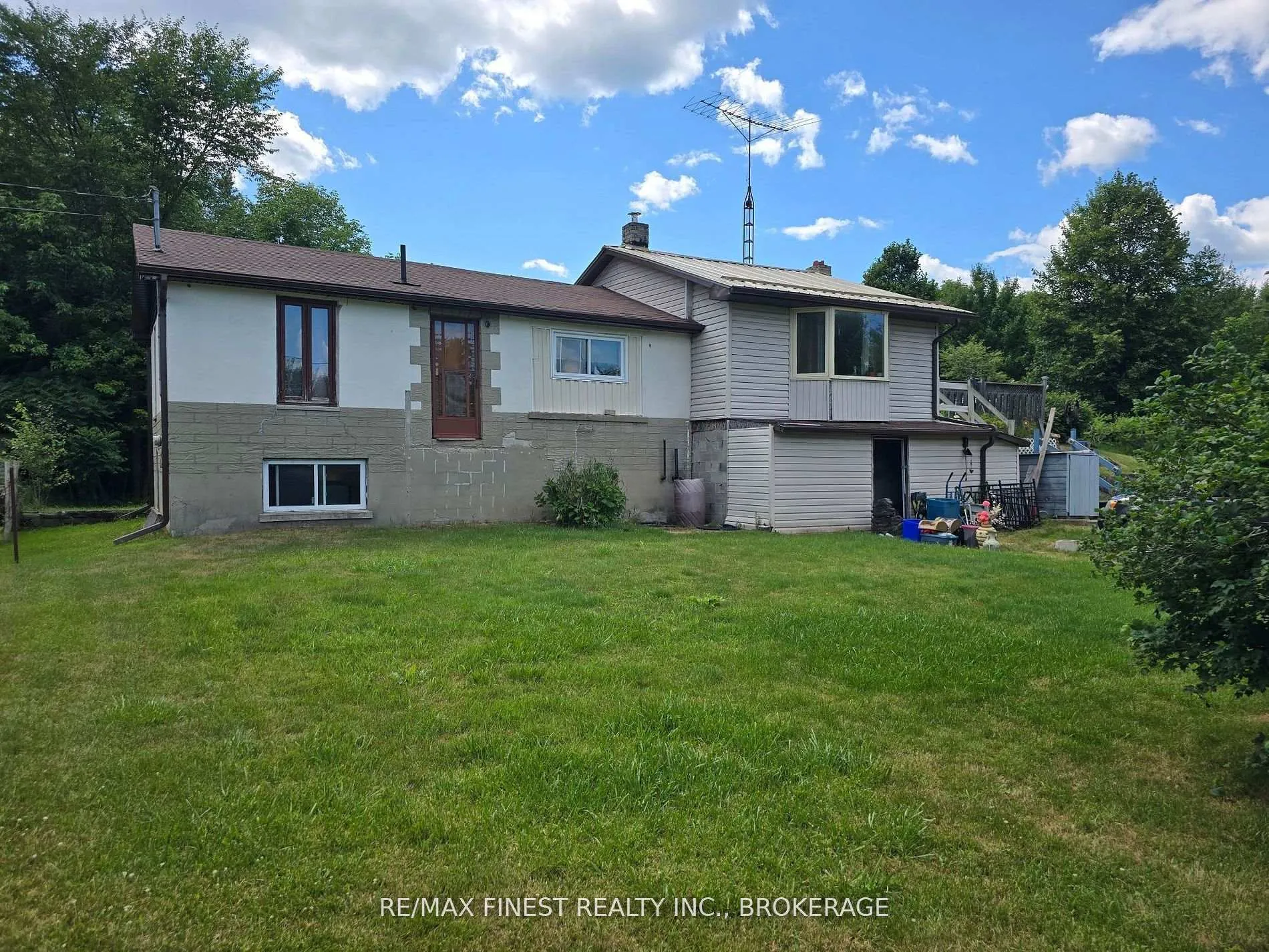 Photo 15 of 10555 Road 38, Frontenac, Frontenac Centre — HOMEH