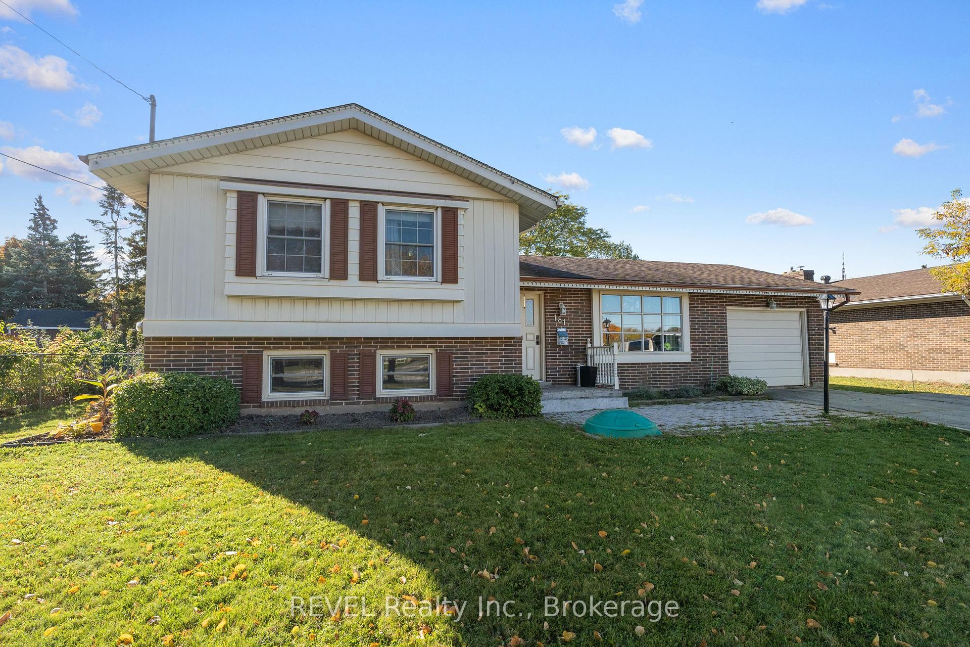 Photo 2 of 181 St Davids Road, Thorold, Confederation Heights — HOMEH