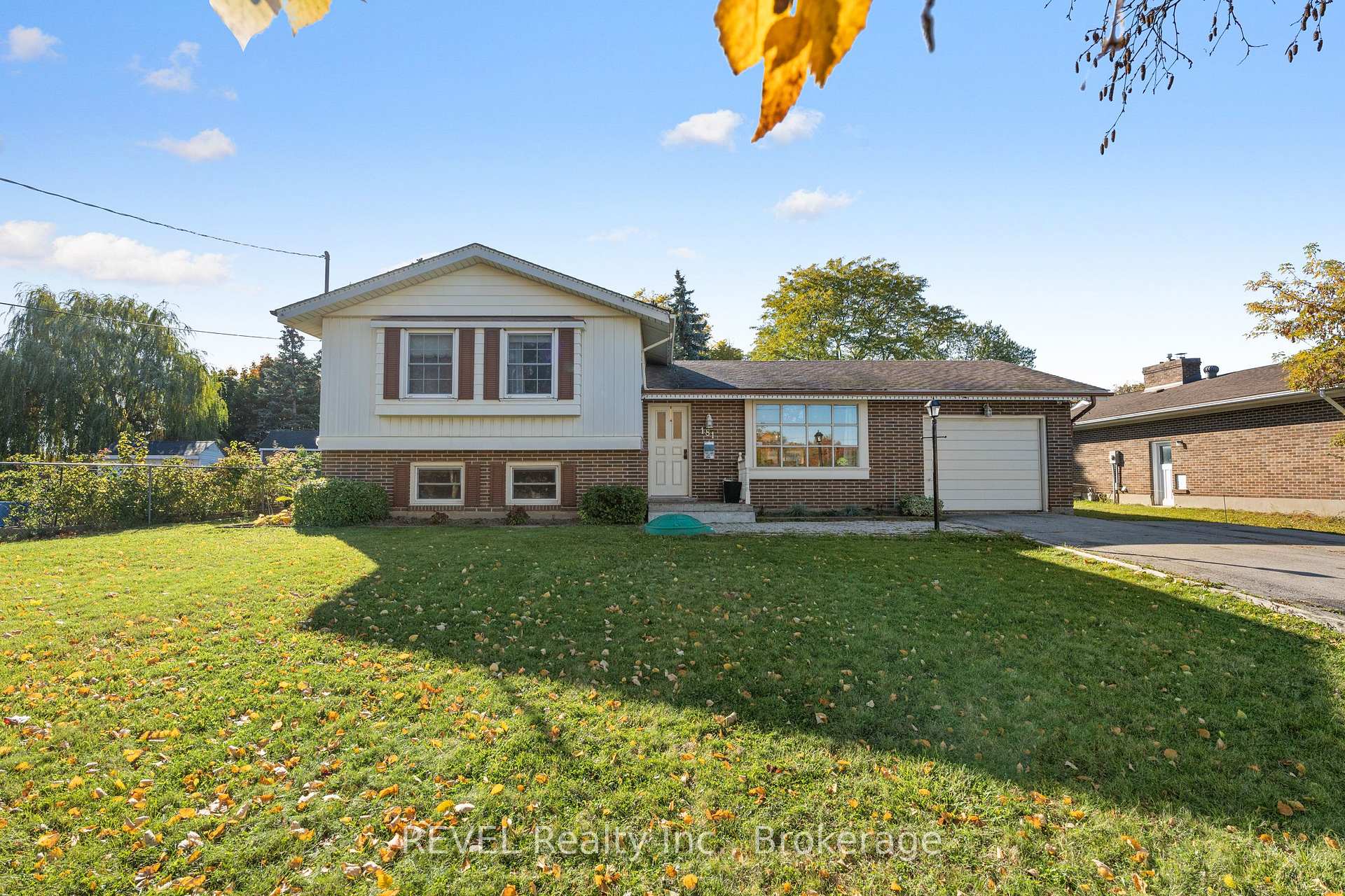 Photo 4 of 181 St Davids Road, Thorold, Confederation Heights — HOMEH