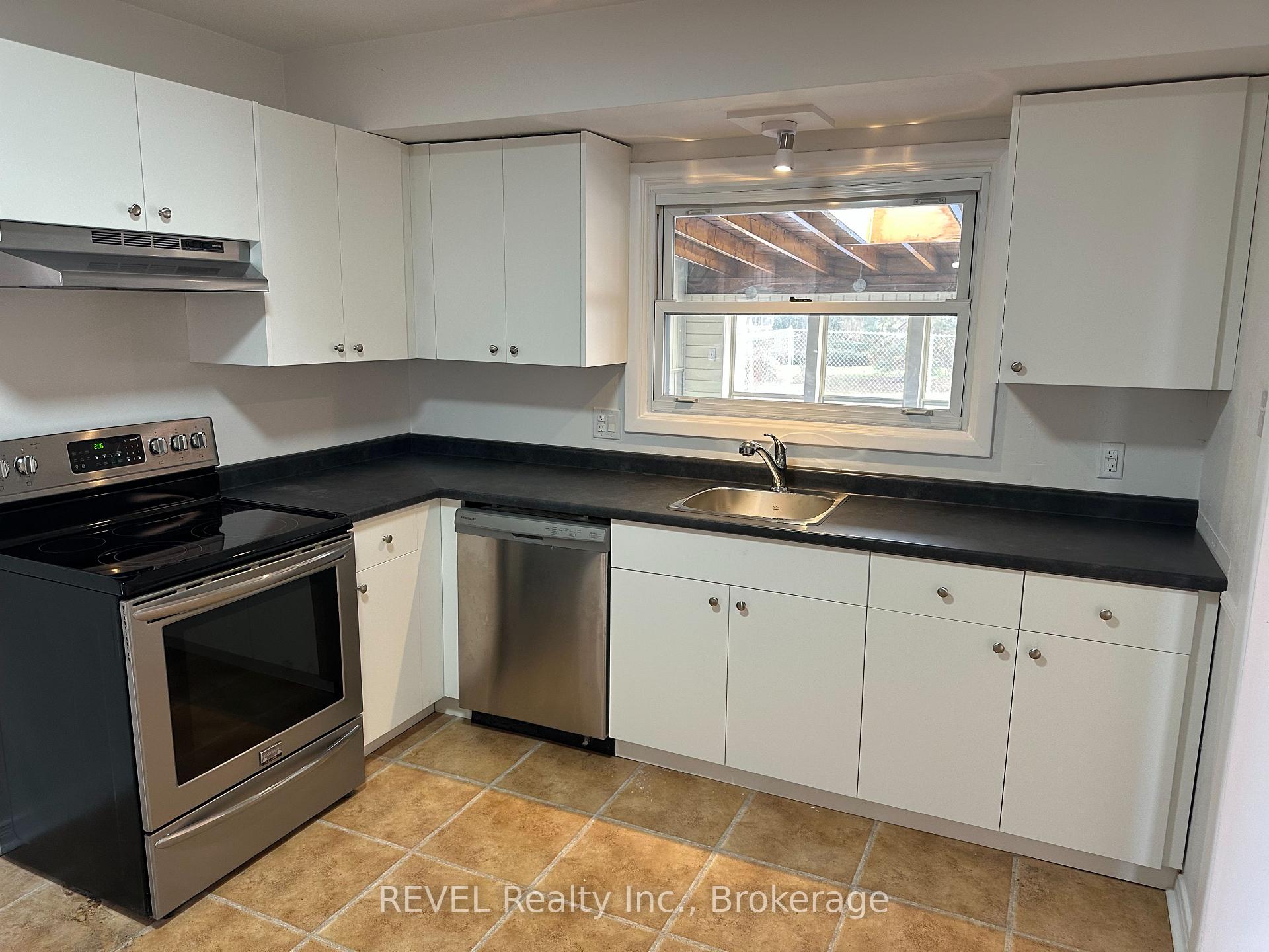 Photo 10 of 181 St Davids Road, Thorold, Confederation Heights — HOMEH