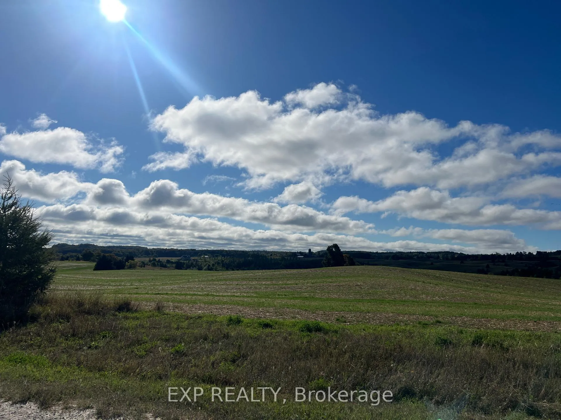 Photo 10 of 487120 30 Side Road, Mono, Rural Mono — HOMEH