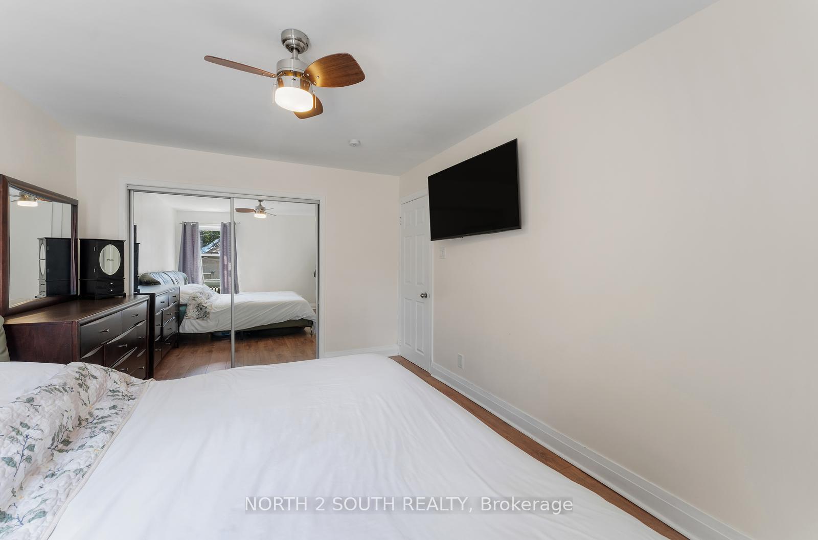 Photo 21 of 506 Donlands Avenue, Toronto, East York — HOMEH