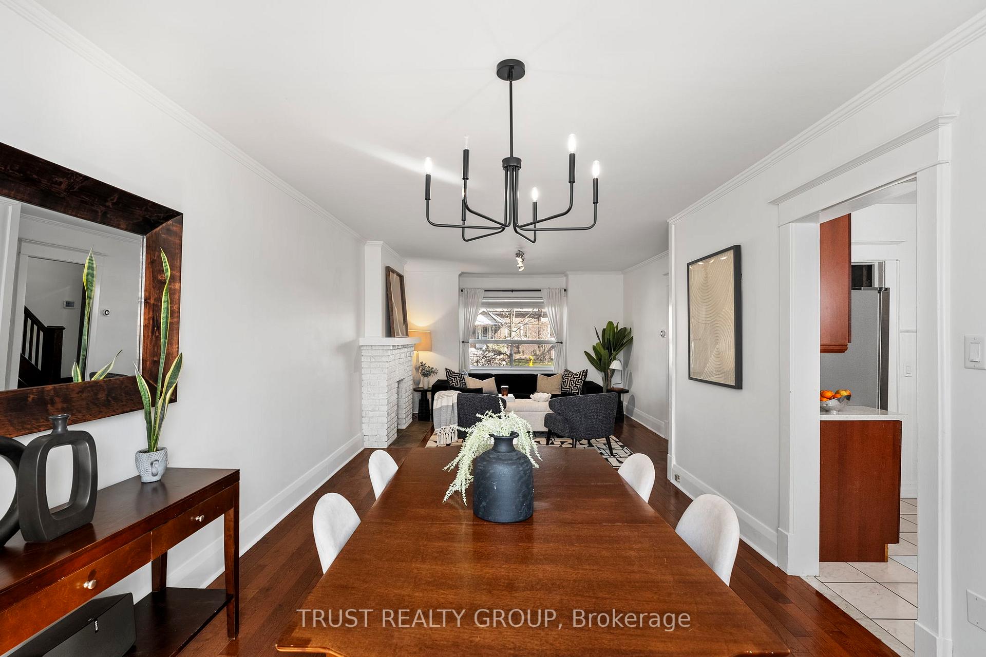 Photo 11 of 127 Wolverleigh Boulevard, Toronto, Danforth — HOMEH