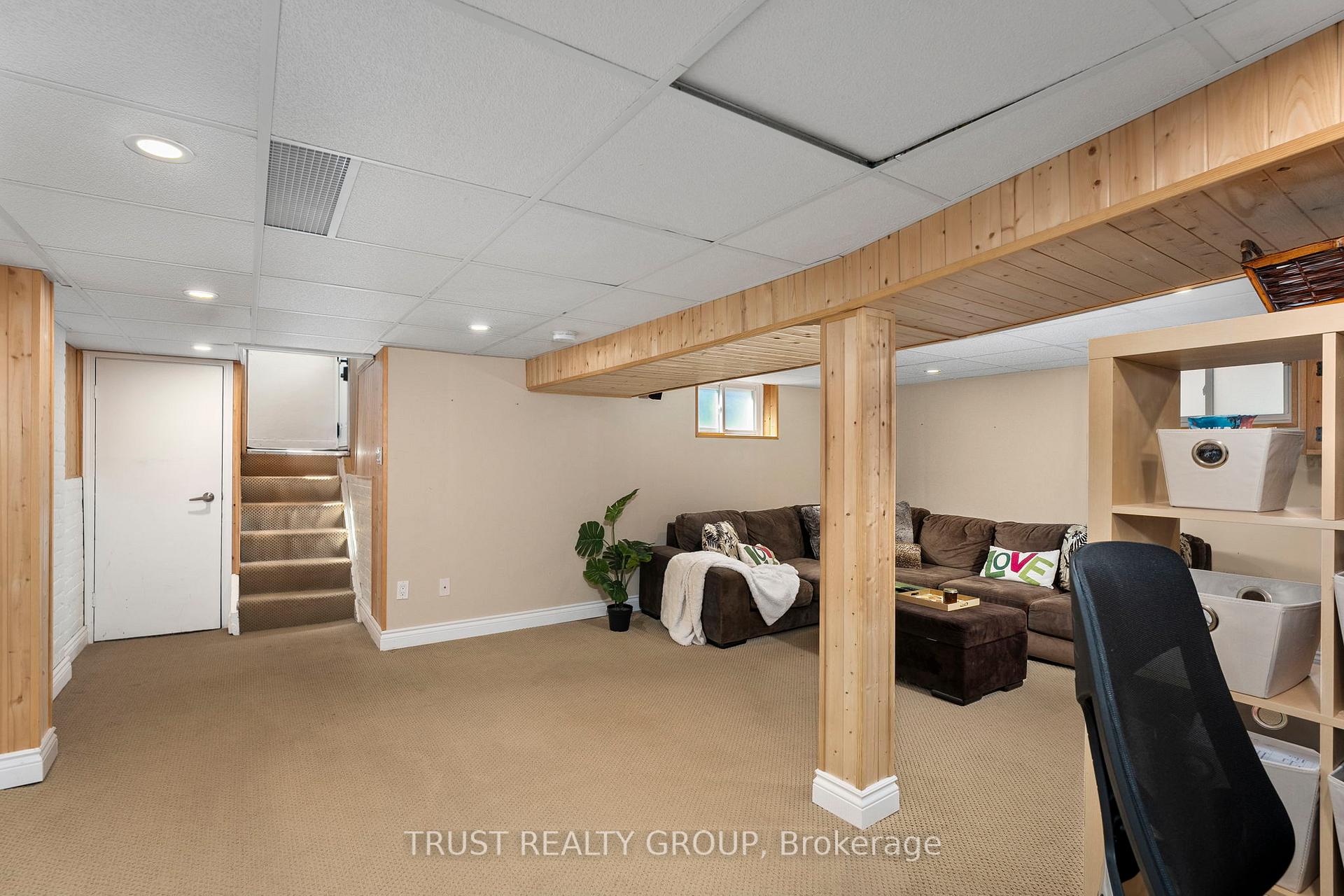 Photo 24 of 127 Wolverleigh Boulevard, Toronto, Danforth — HOMEH
