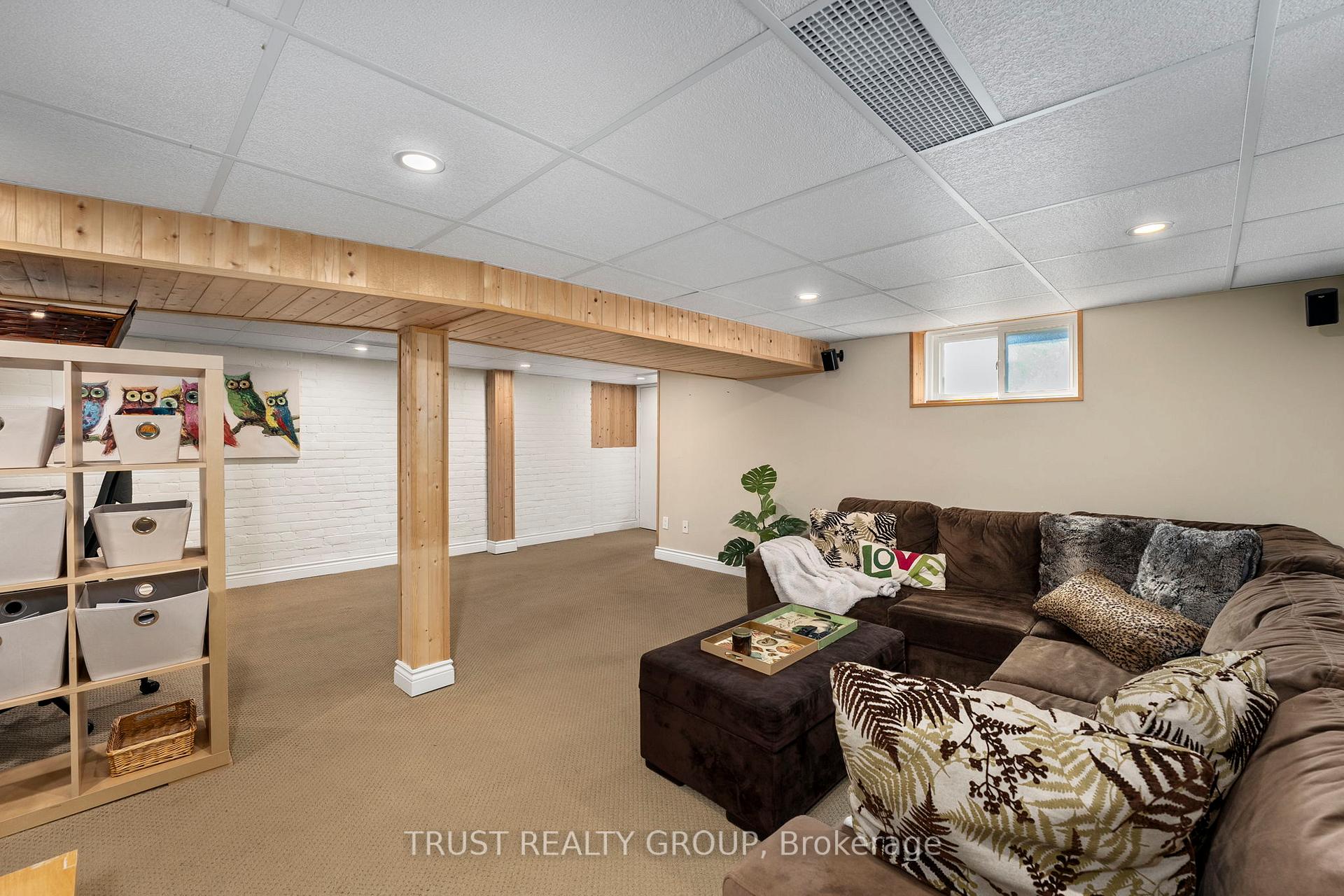 Photo 26 of 127 Wolverleigh Boulevard, Toronto, Danforth — HOMEH