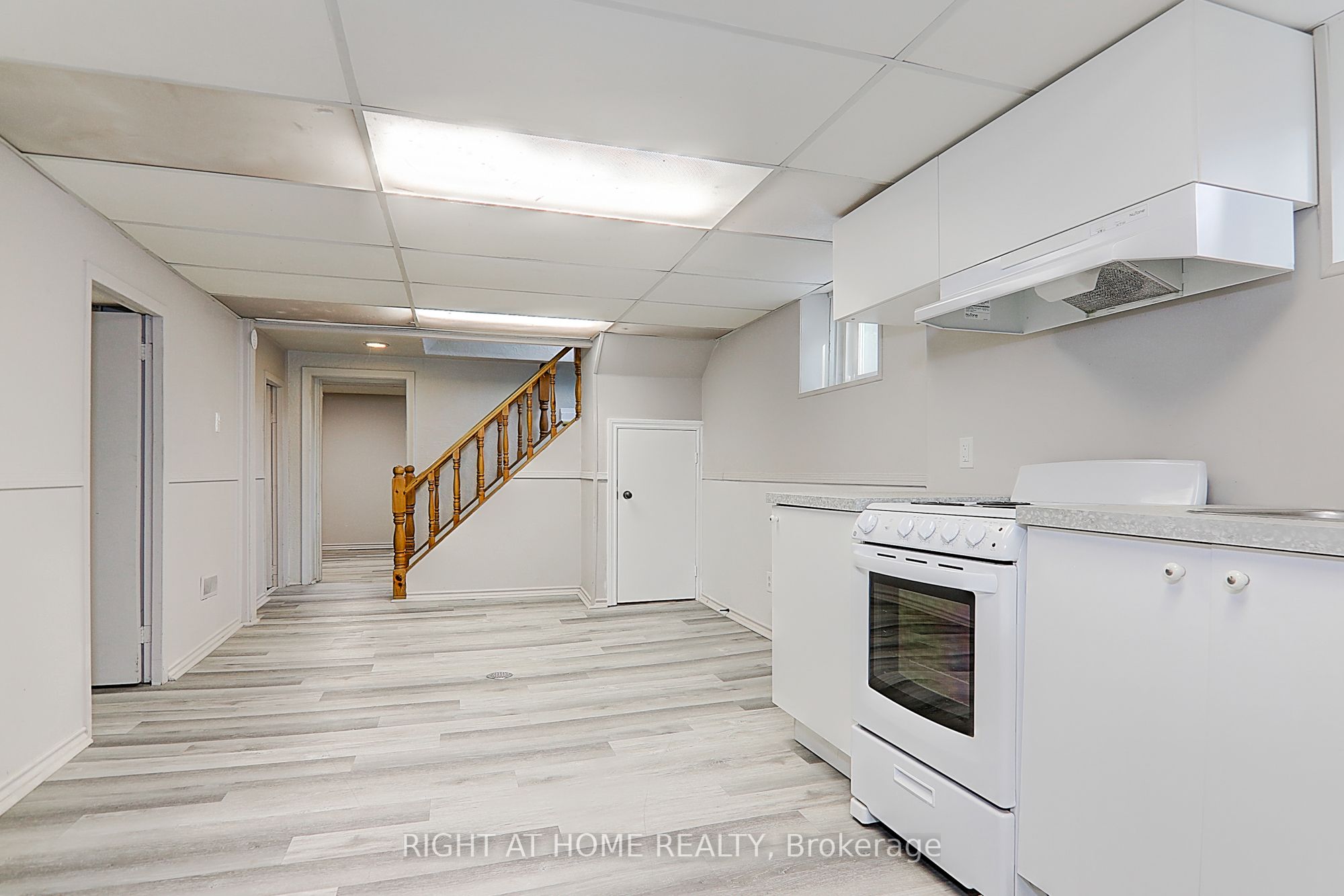 Photo 77 of 19 Stellarton Road, Scarborough, Clairlea-Birchmount — HOMEH
