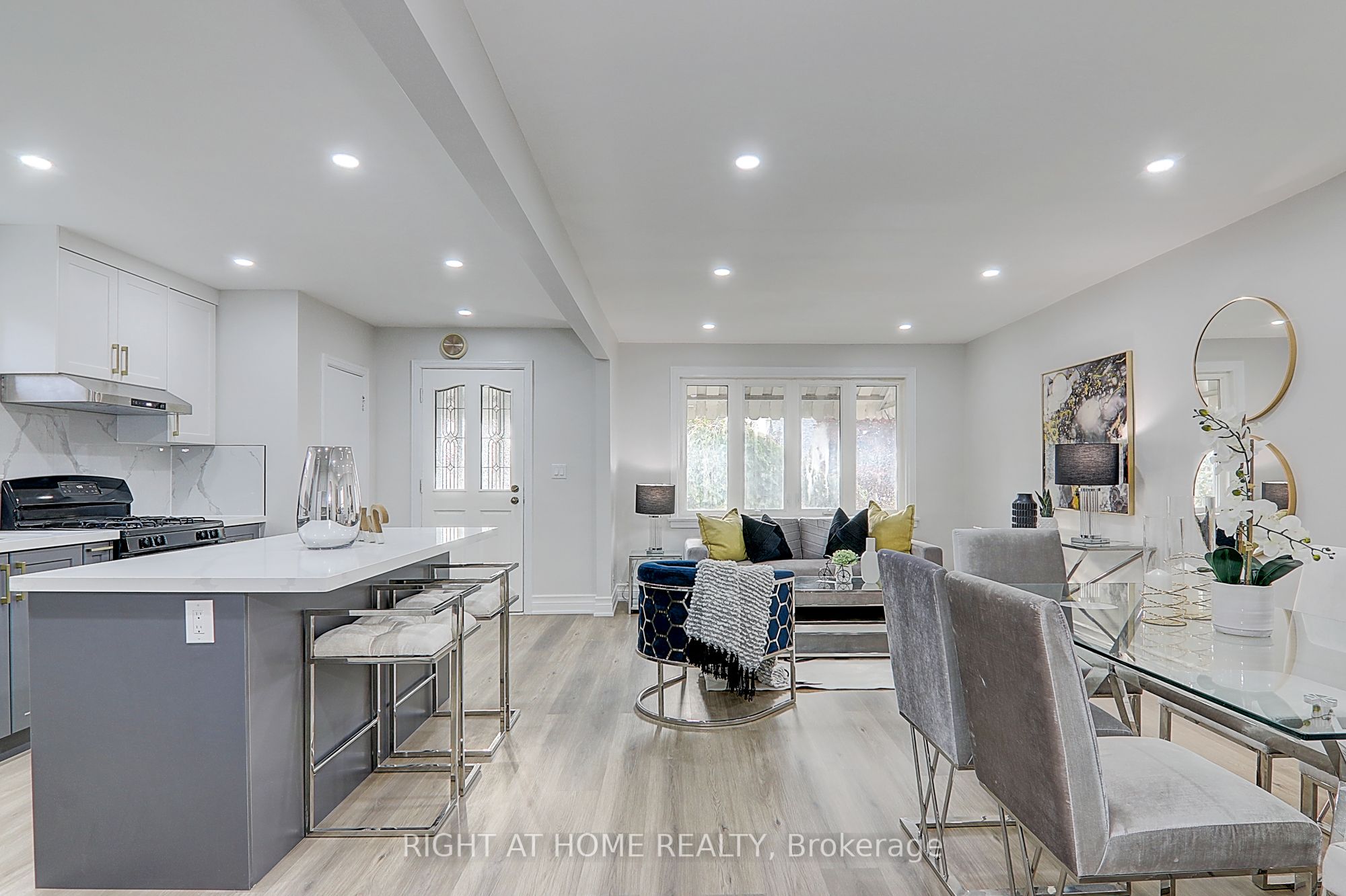 Photo 72 of 19 Stellarton Road, Scarborough, Clairlea-Birchmount — HOMEH