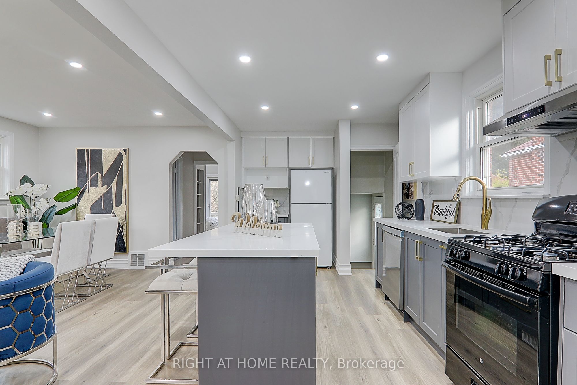 Photo 59 of 19 Stellarton Road, Scarborough, Clairlea-Birchmount — HOMEH